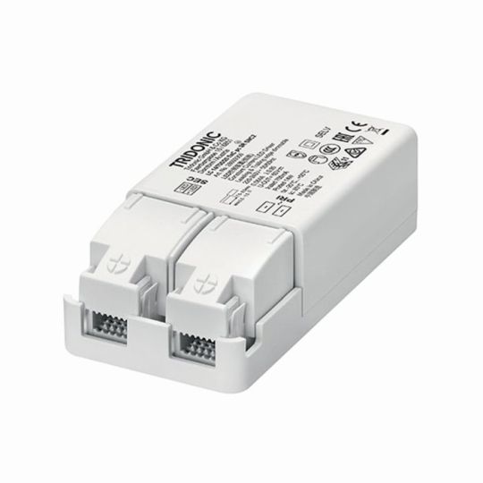 Astro LED Driver CC 700mA 2.1-14W Phase Dim LED Driver in White