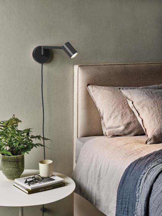 Plug in reading light 2024 for bed